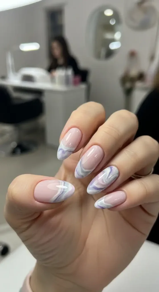 pastel-lavender-marble-tips