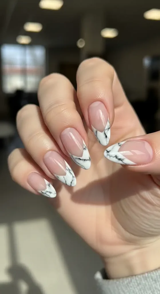 v-shaped-marble-french-tip