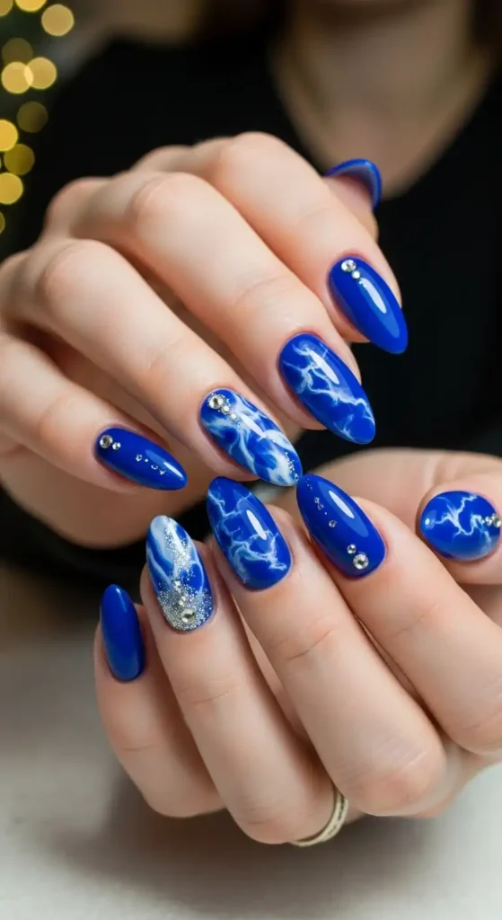 cobalt-blue-and-white-marble