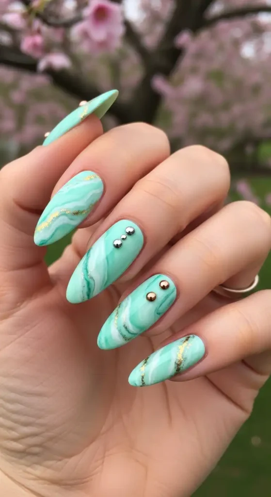 mint-green-marble-nails