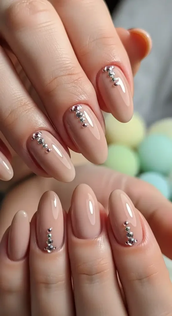 polished-nude-with-dainty-gems