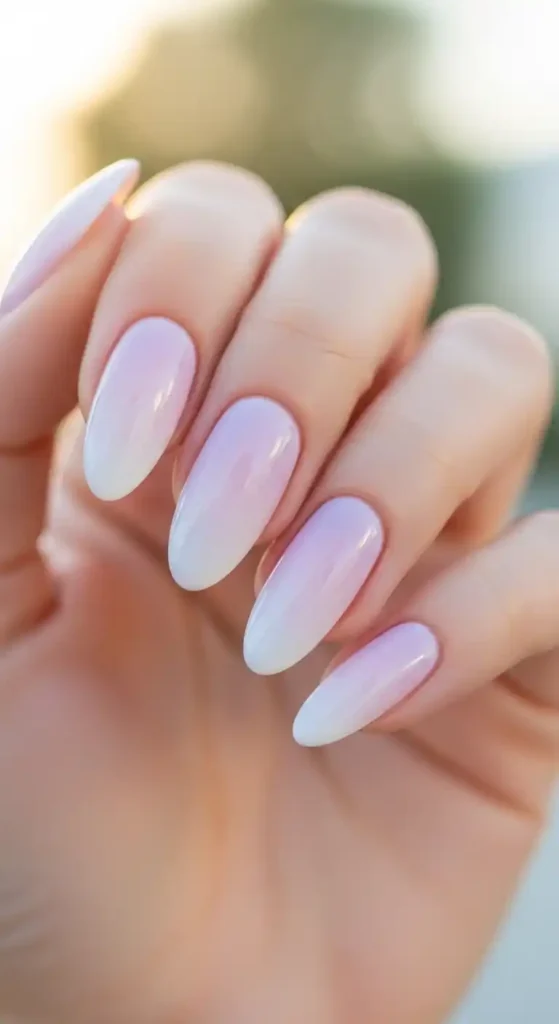 lilac-gradient-fade
