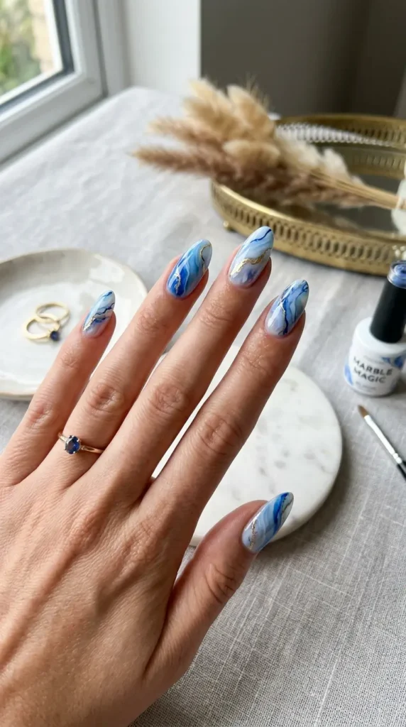 blue-marble-nail-art