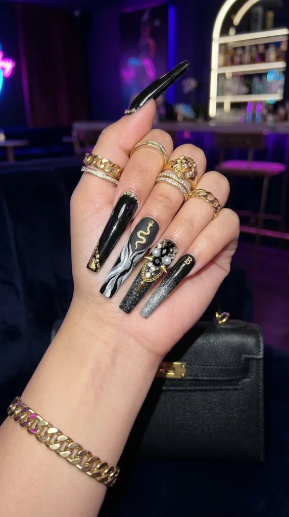 long-coffin-baddie-nails