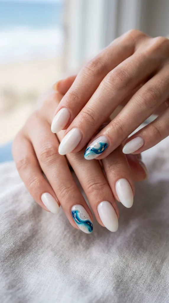 minimal-wave-accent-nail